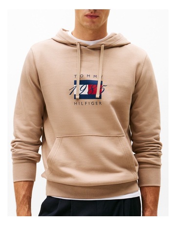 Coastal Taupe colour