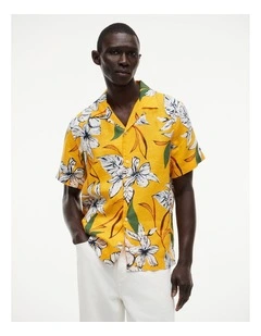 Regular Tropical Print Linen Short Sleeve Shirt in Yellow