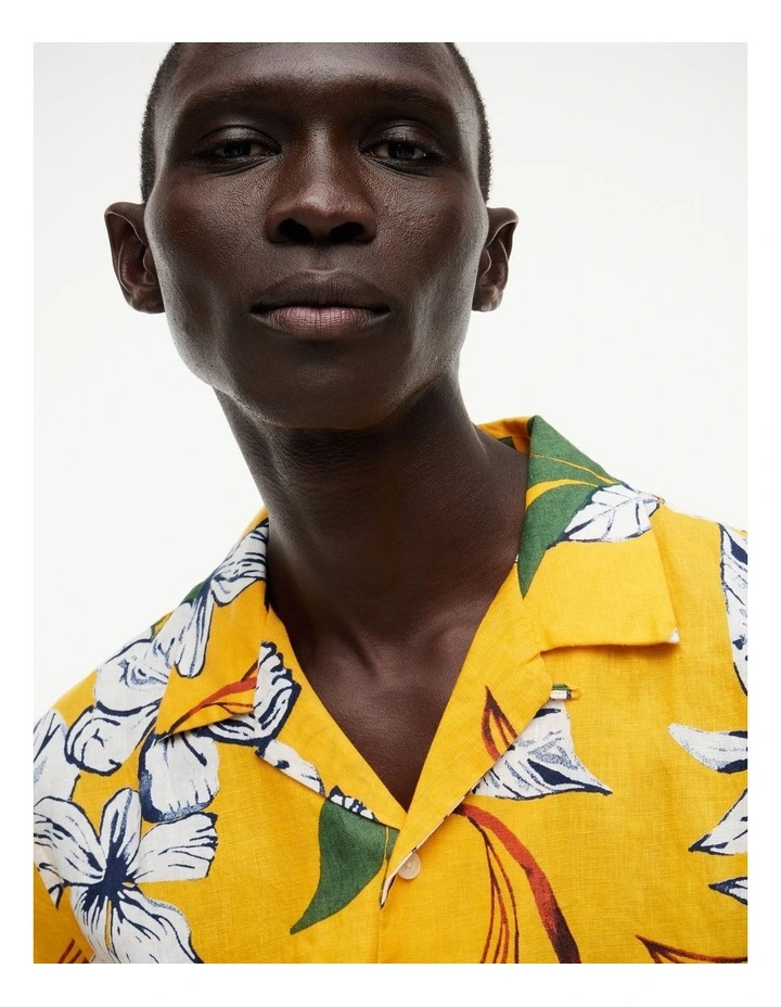 Regular Tropical Print Linen Short Sleeve Shirt in Yellow image 3