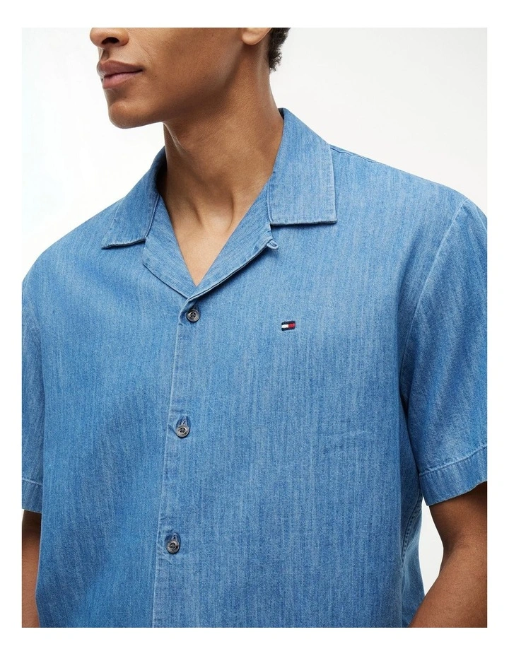 Relaxed Fit Short Sleeve Denim Shirt in Blue image 3
