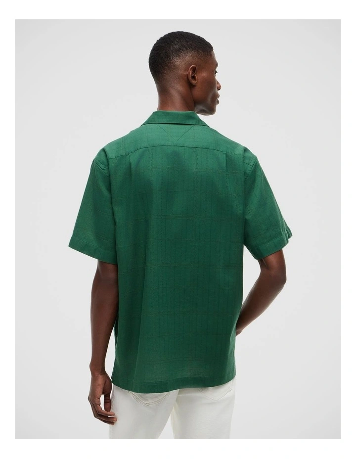 Relaxed Fit Windowpane Check Short Sleeve Shirt in Green image 2