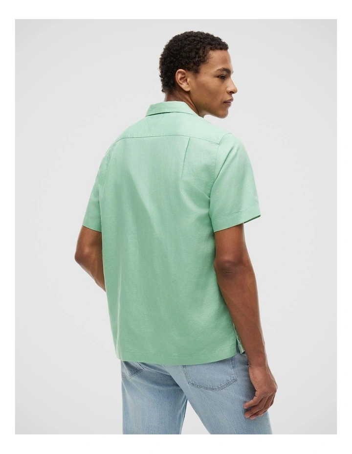 Regular Fit Linen Blend Short Sleeve Shirt in Green image 2