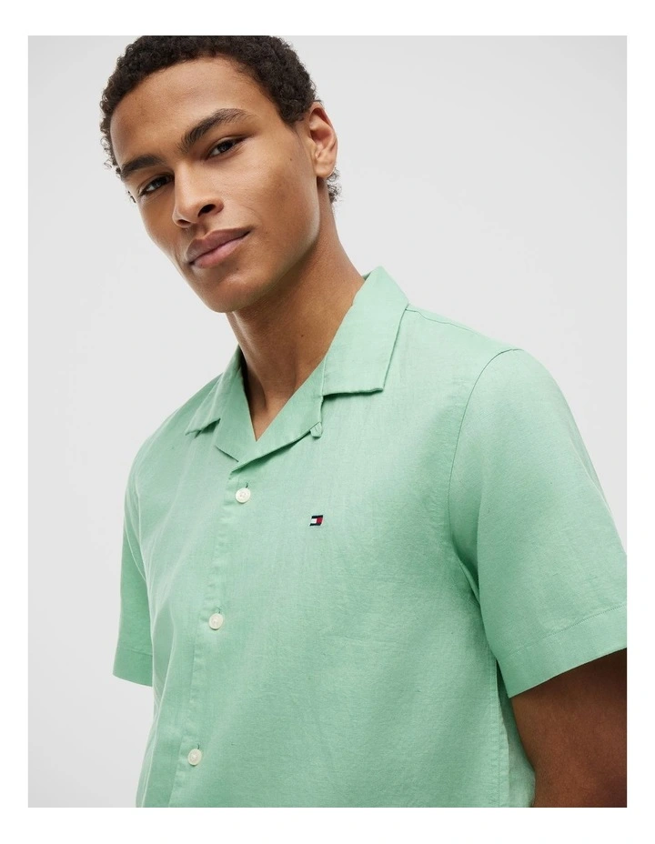 Regular Fit Linen Blend Short Sleeve Shirt in Green image 4