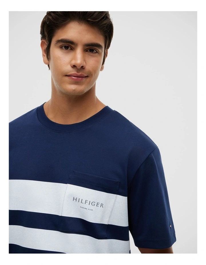 Logo Colour-Blocked Relaxed T-Shirt in Navy image 4