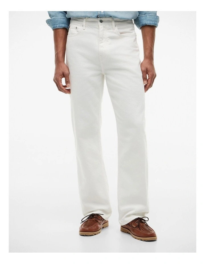 Washed Relaxed Jeans in White image 1