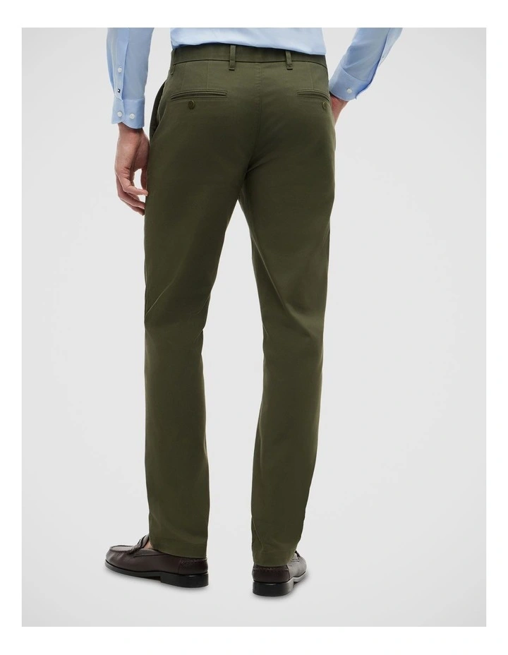 1985 Collection Denton Fitted Chinos in Green image 2