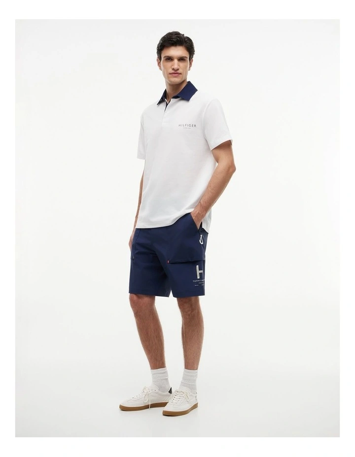 Relaxed 9.5 Inseam Regatta Cargo Shorts in Blue image 5