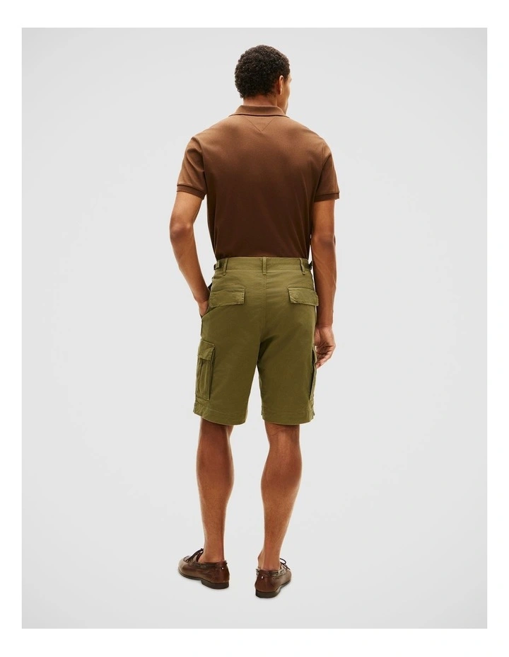 Twill Relaxed Cargo Shorts in Green image 2