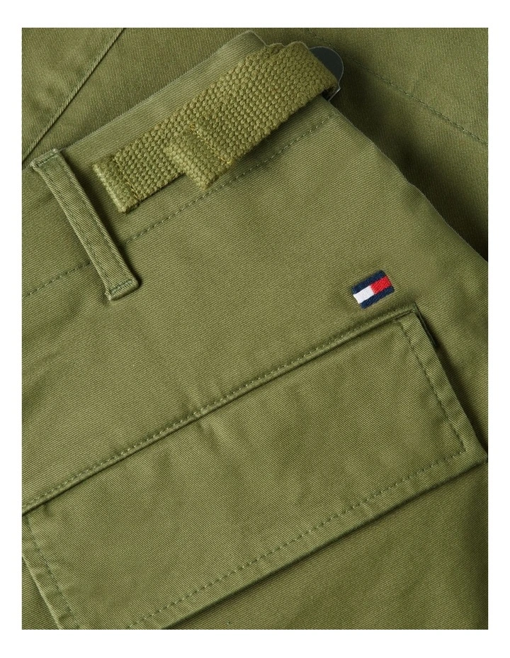 Twill Relaxed Cargo Shorts in Green image 6