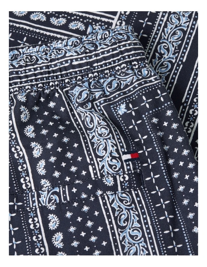 Dover Bandana Print 8 Inseam Shorts in Navy image 6