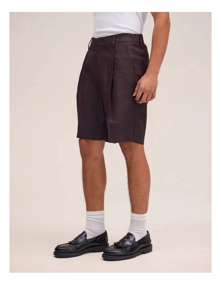 Kay Shorts Deep Truffle image 4