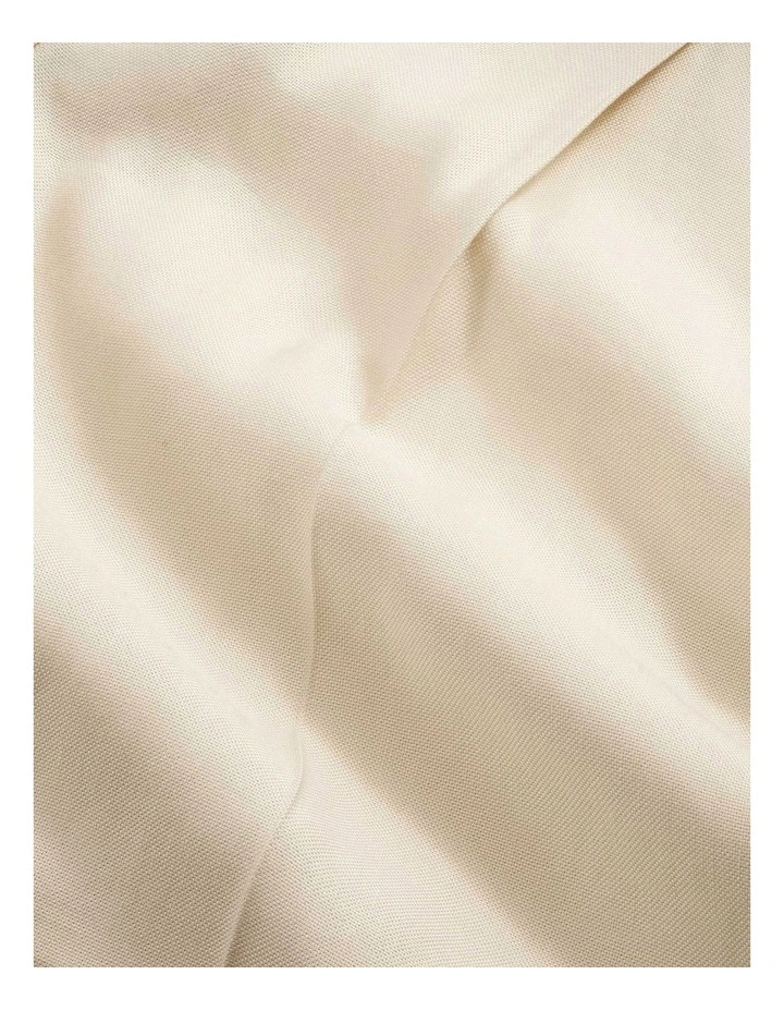 Kay Shorts Ivory image 6