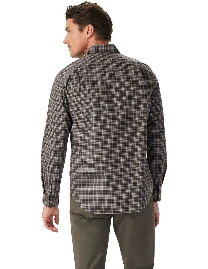 Warrah Poplin Check Shirt in Blackberry image 2
