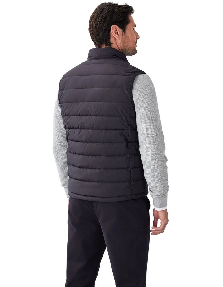 Lightweight Puffer Vest in Black image 2