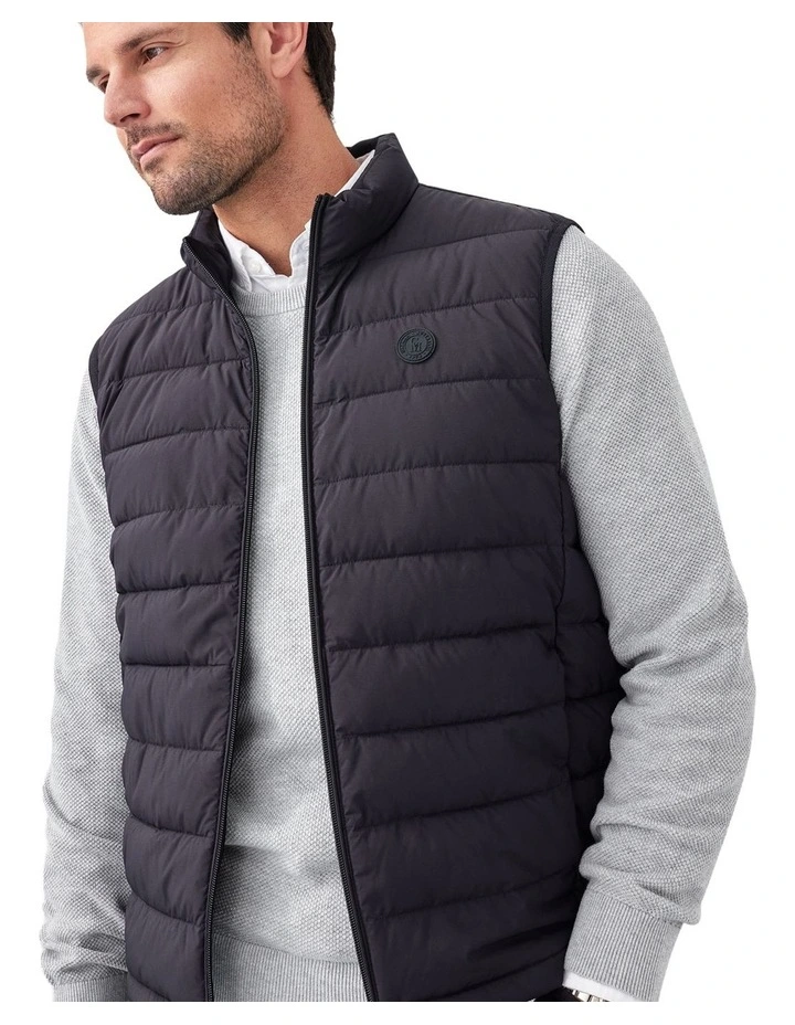 Lightweight Puffer Vest in Black image 3