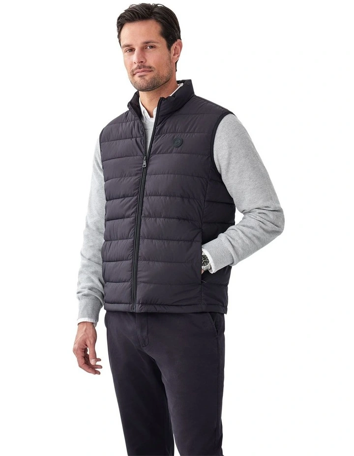 Lightweight Puffer Vest in Black image 4