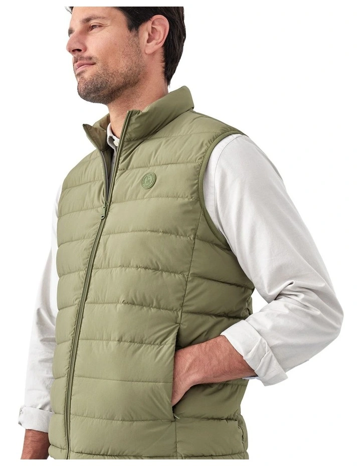 Lightweight Puffer Vest in Khaki image 3