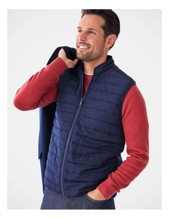 Hampton 2-In-1 Jacket in Navy image 3