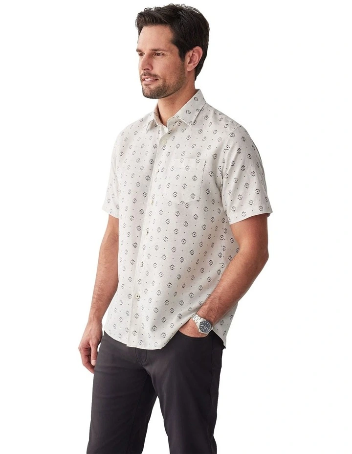 Linen Blend Geo Print Short Sleeve Shirt in Natural image 4