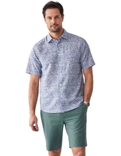 Linen Blend Fern Print Short Sleeve Shirt in Navy