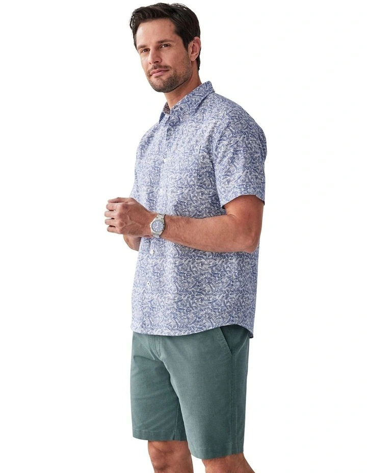 Linen Blend Fern Print Short Sleeve Shirt in Navy image 4