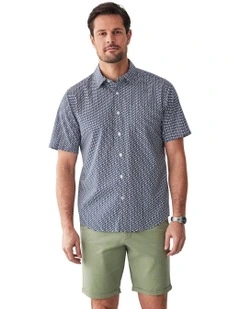 Casual Fish Print Short Sleeve Shirt in Navy