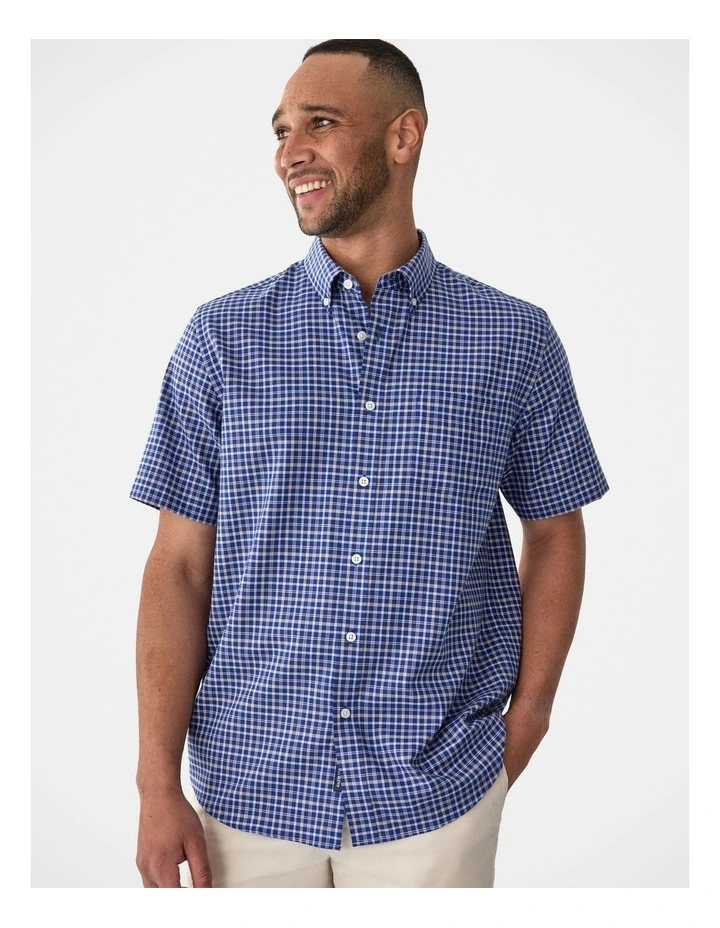 Easy Care Short Sleeve Shirt in Navy image 3