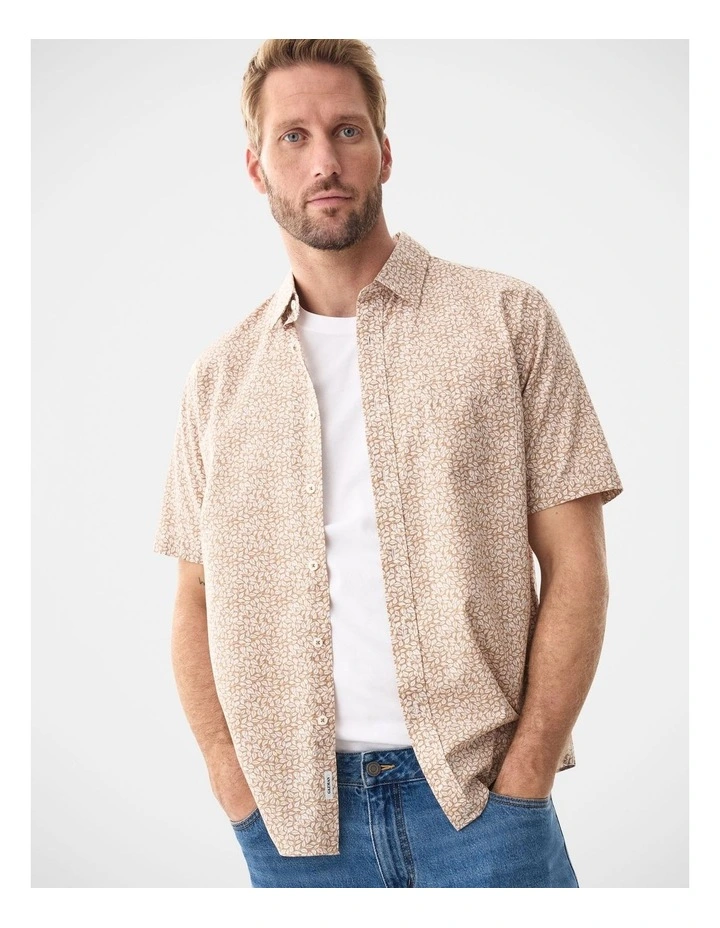 Casual Slub Bramble Print Short Sleeve Shirt in Acorn image 3