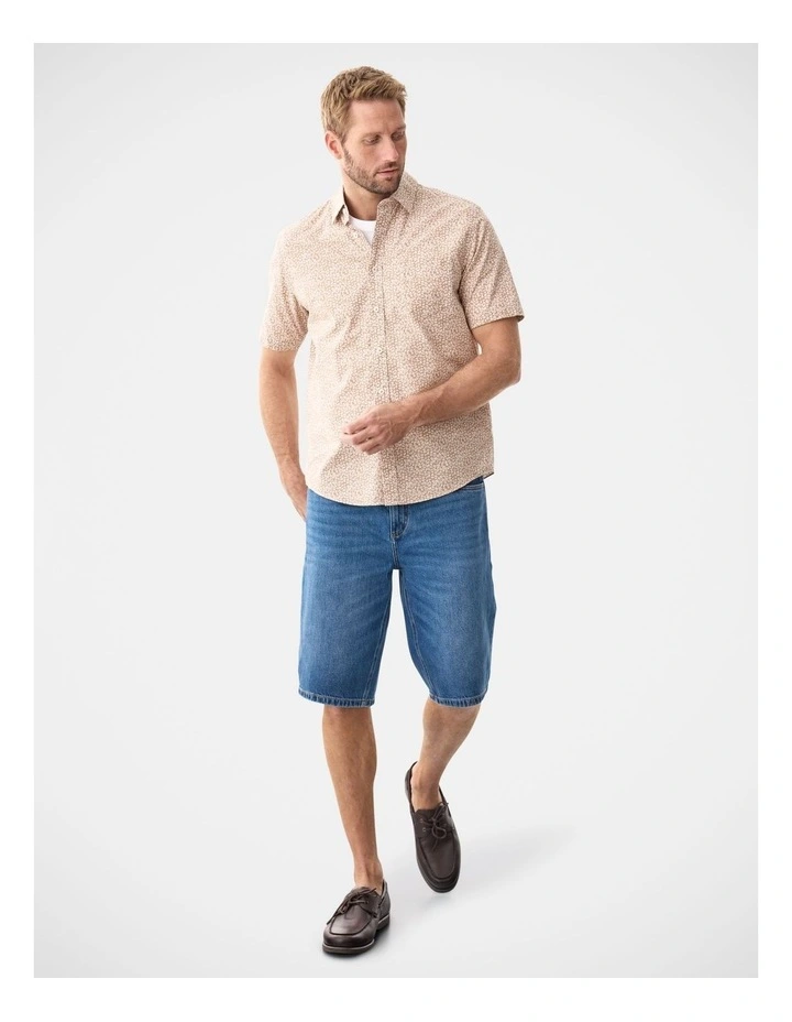 Casual Slub Bramble Print Short Sleeve Shirt in Acorn image 5