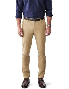 Non-Iron Modern Chino Pant in Desert