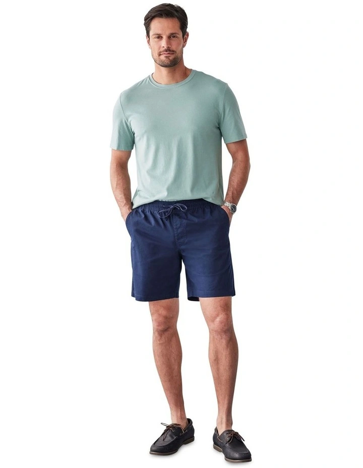 Throw On Short in Navy image 5