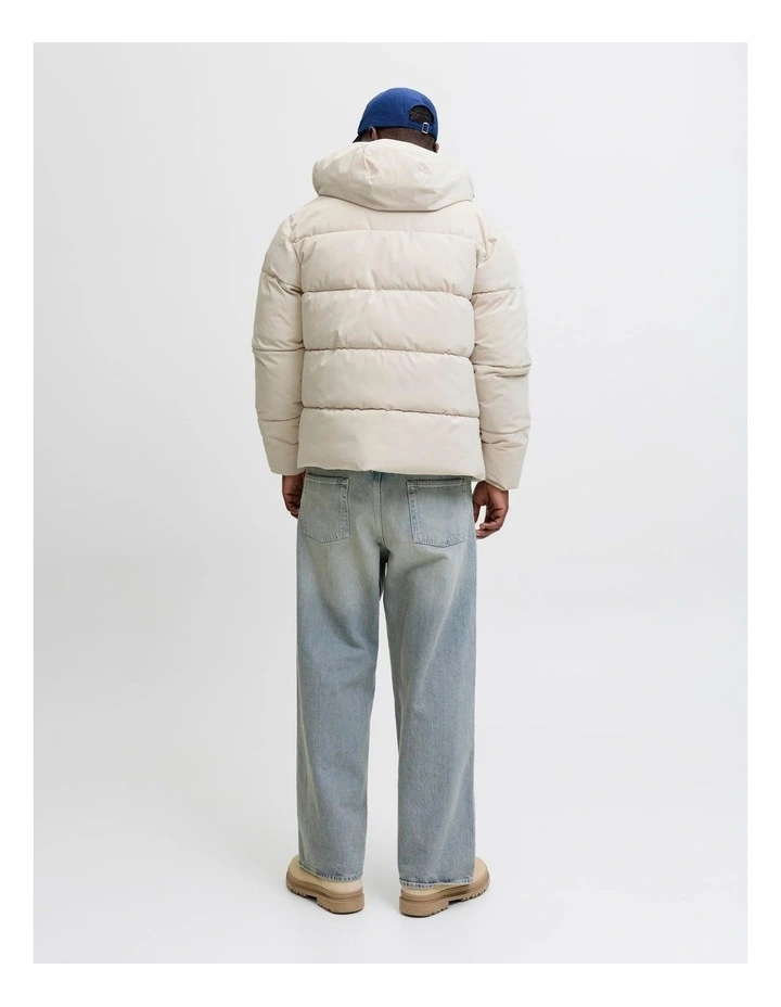Global Puffer Jacket in White image 5