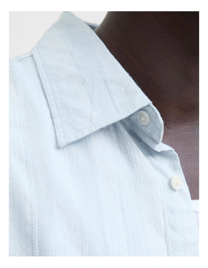 Jorbillyburg Texture Shirt in Skyway image 2