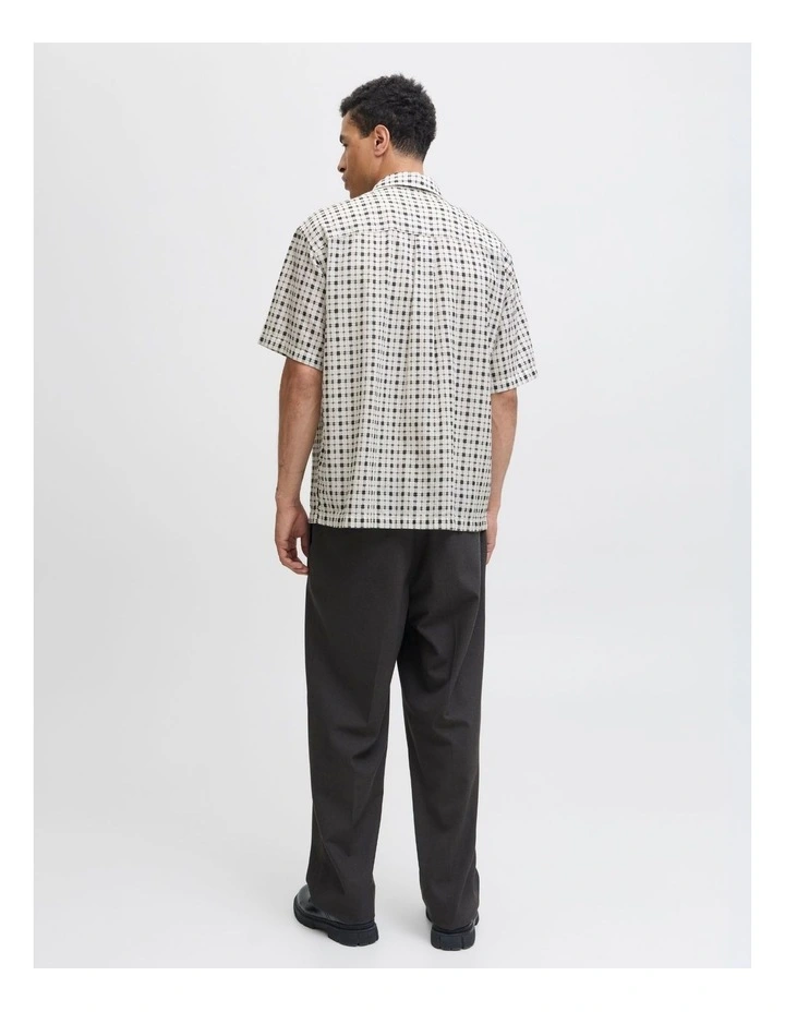 Jprblacliff Dobby Short Sleeve Shirt in Cloud Dancer image 4