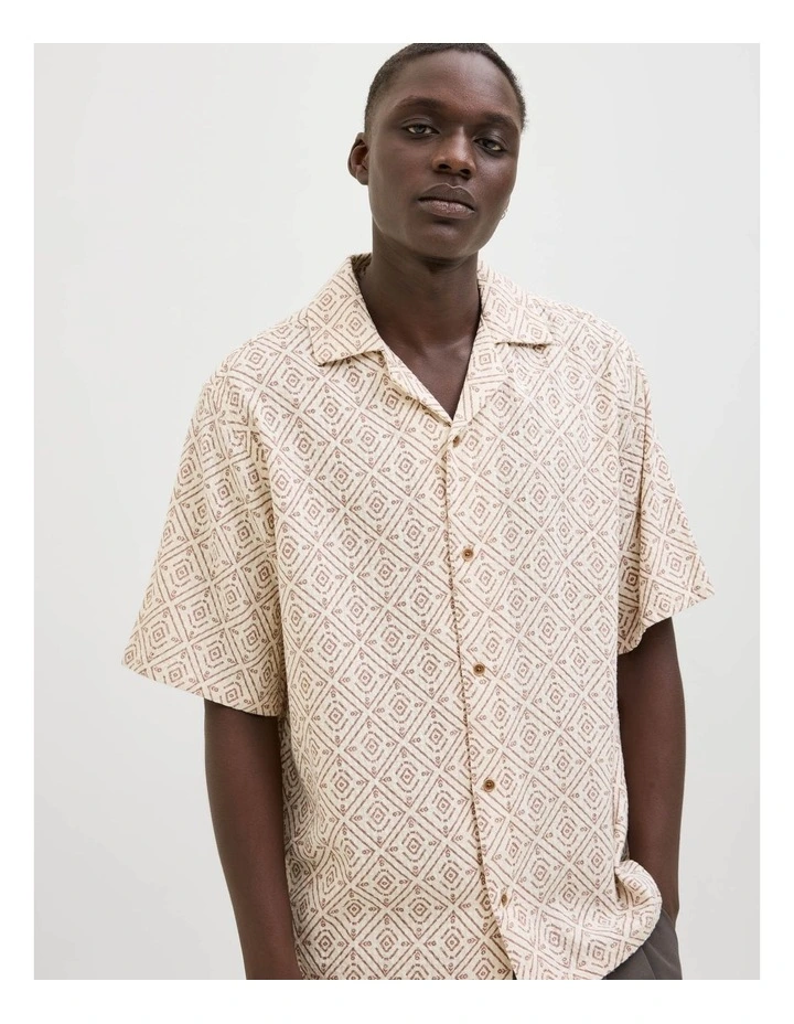 JPRBLUVINCENT Print Resort Shirt in Oatmeal image 3