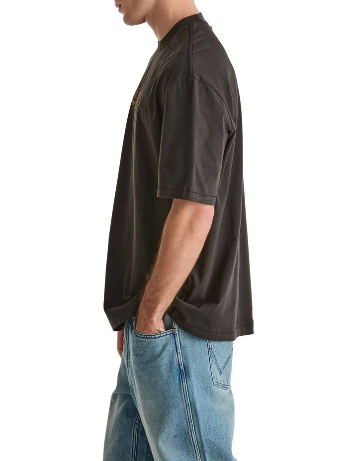 Resurface Slacker Tee in Black image 3