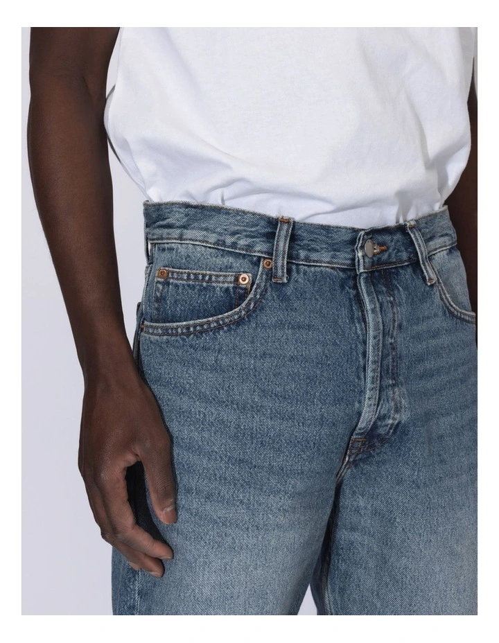Dash Straight Jean in Stream Sky Fade image 3