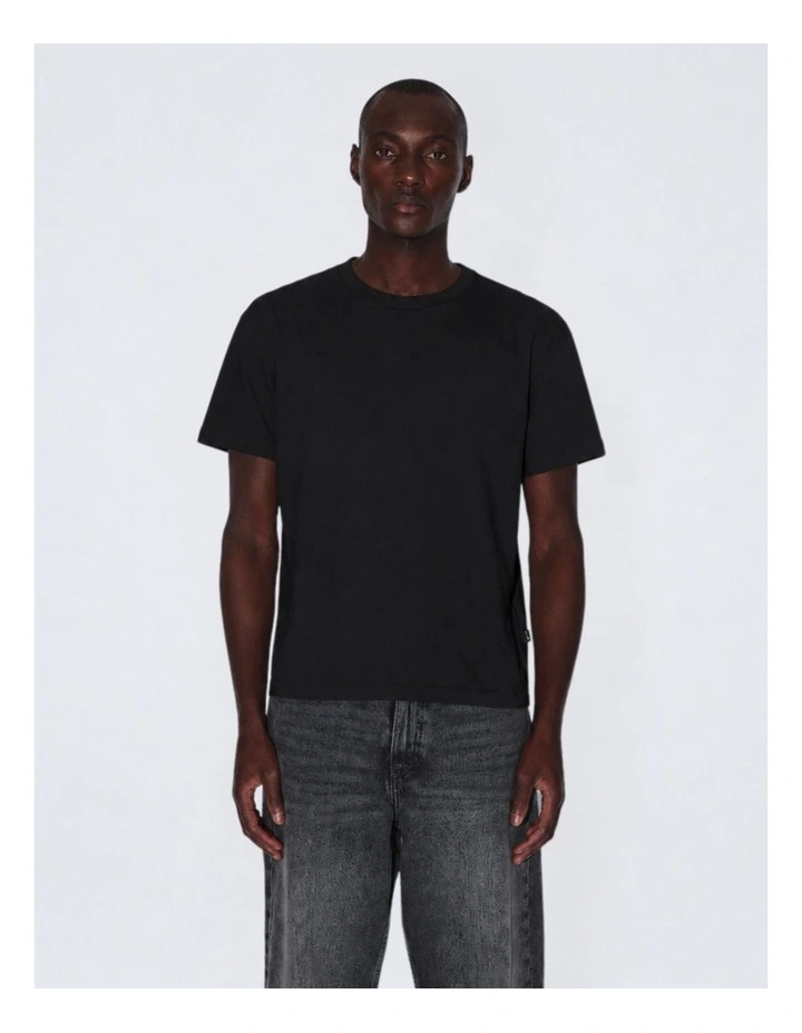 Bace T-shirt in Black image 1