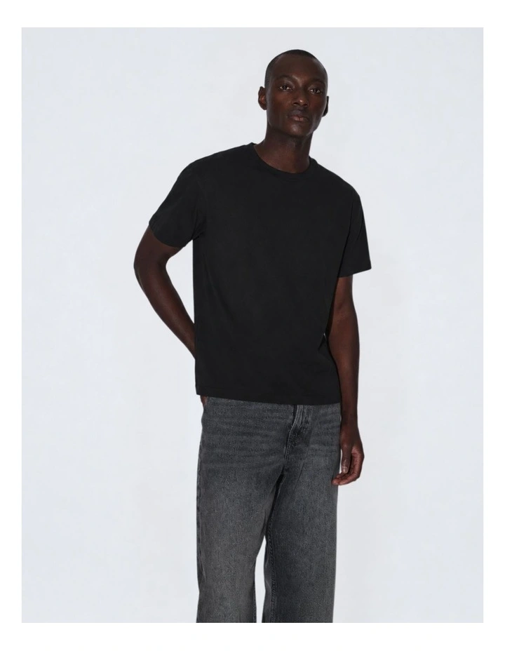 Bace T-shirt in Black image 2