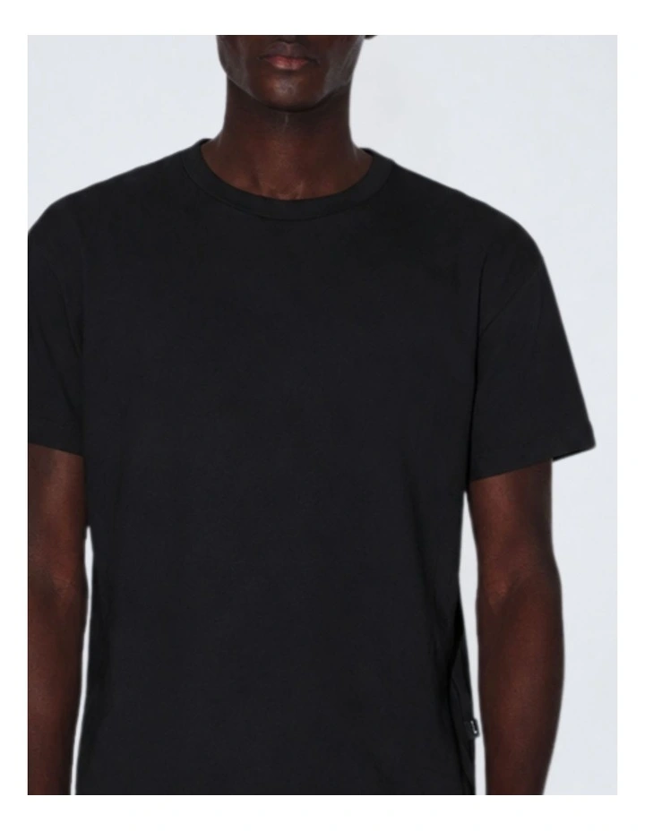 Bace T-shirt in Black image 4