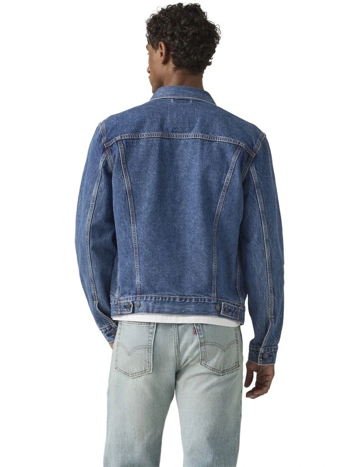 The Trucker Jacket in Million Dollar image 4