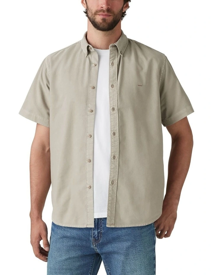 Short-Sleeve Authentic Button-Down in Green image 1