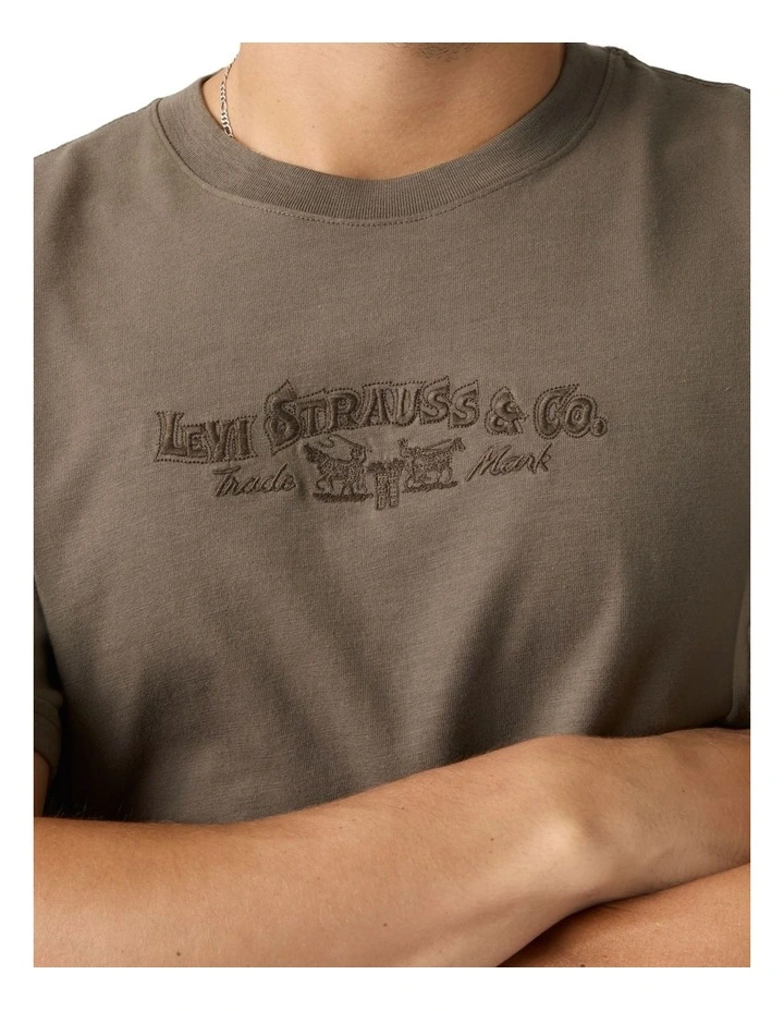 Relaxed Short-Sleeve Graphic T-shirt in Bungee Chord image 3