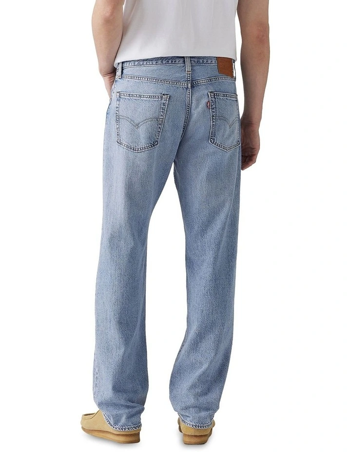555 Relaxed Straight Lightweight Jeans in Call Me Again image 2