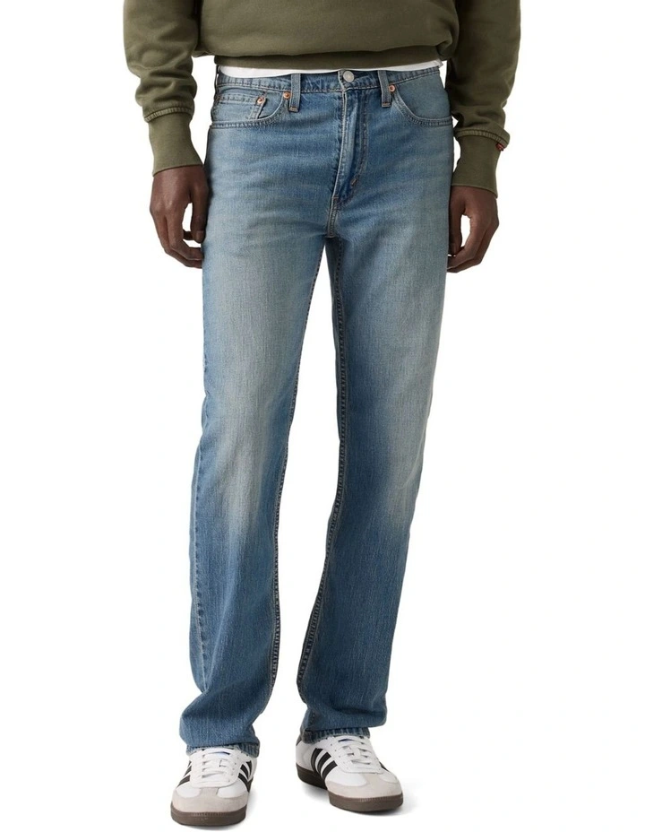 514 Straight Lightweight Jeans in All I Can Do image 5