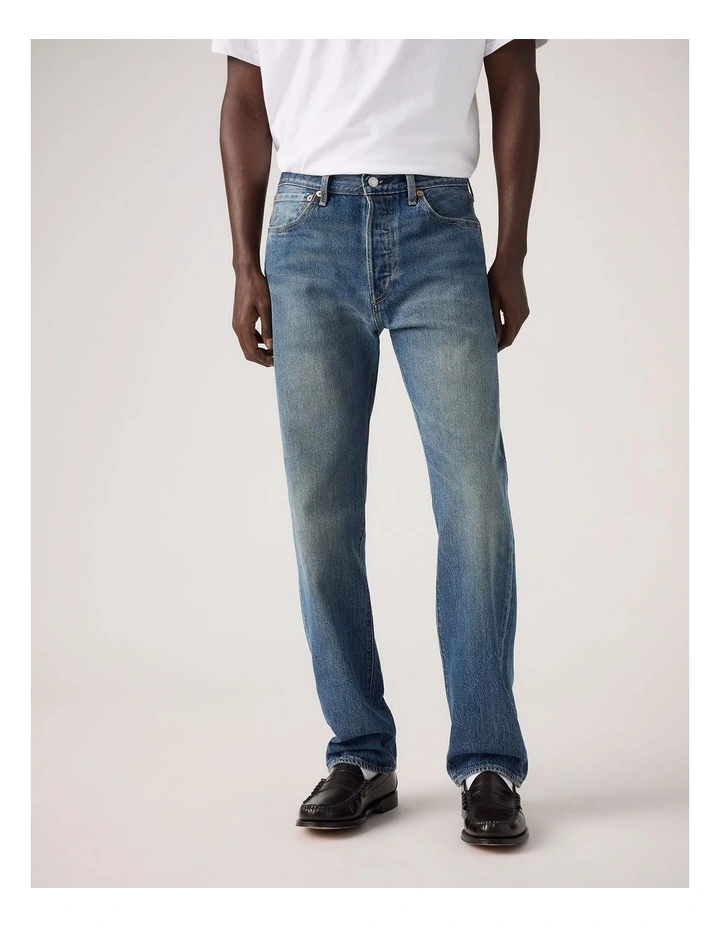 501 Original Jeans in A Soft Spot image 2