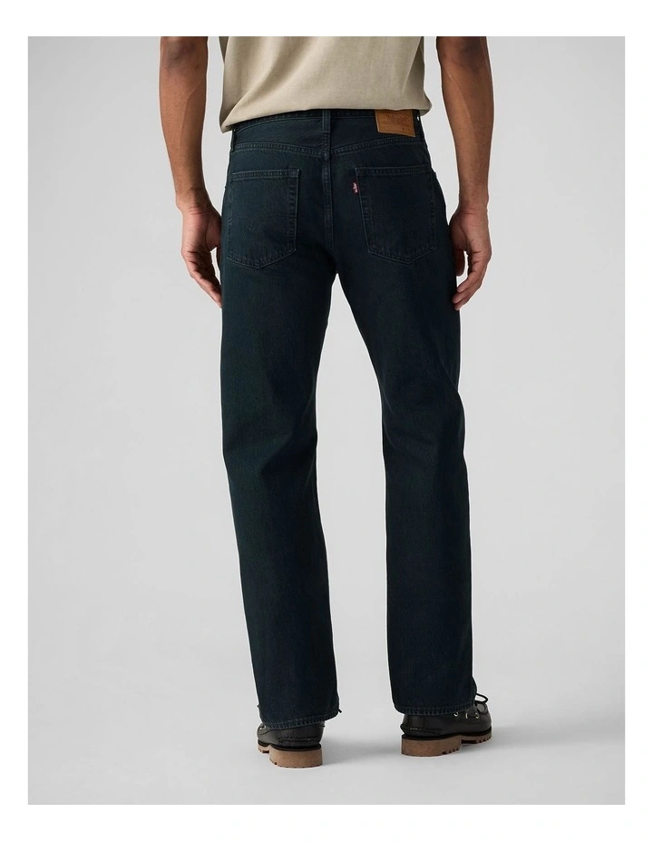 555 Relaxed Straight Jeans in City Boy Blues image 2
