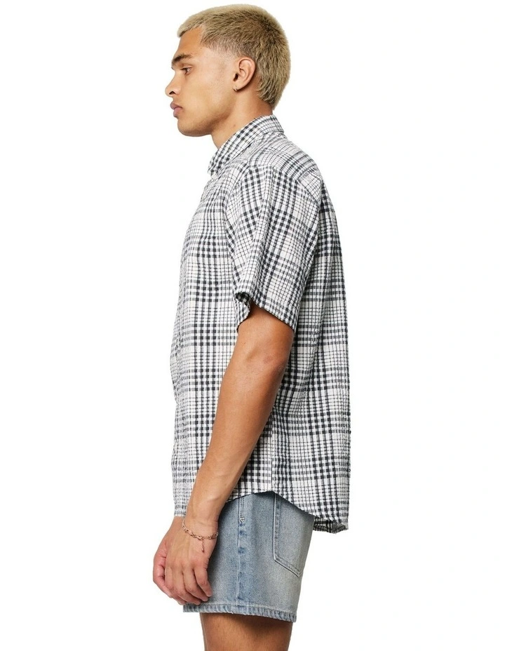 Newman Seersucker Short Sleeve Shirt image 3