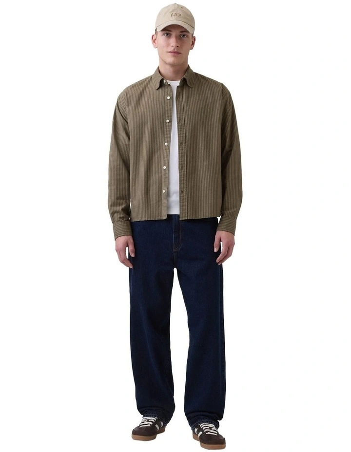 Long Sleeve Cropped Oxford Shirt in Green image 4