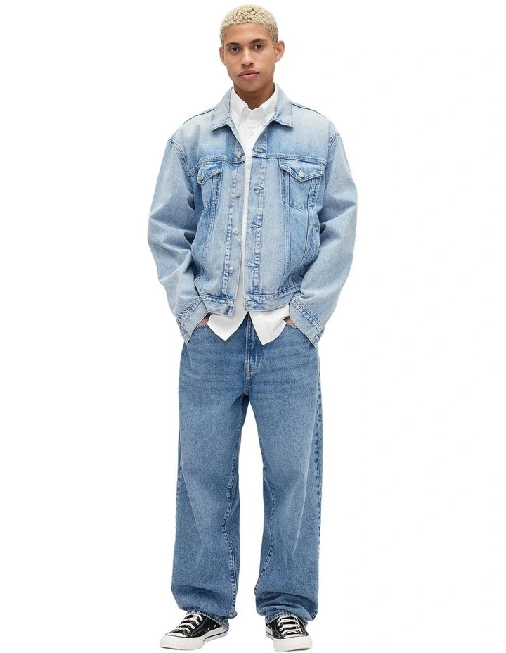 Intl Long Sleeve Standard Oxford Logo Shirt in White image 3